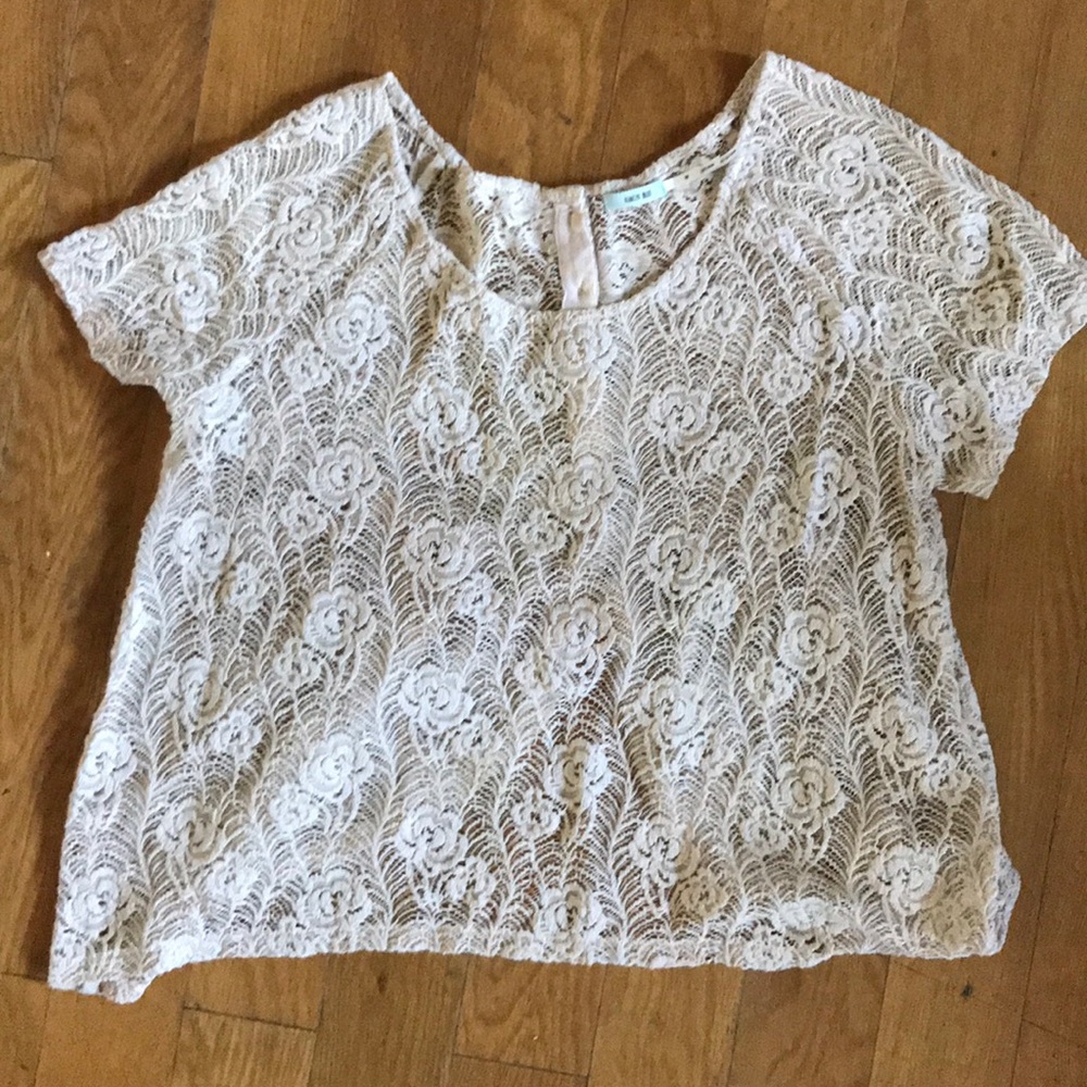 KIMCHI BLUE lace beige crop top